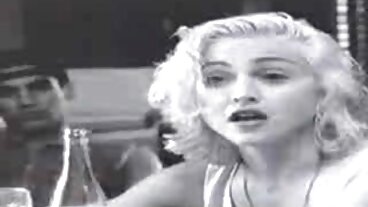 2 فاتنة الساخنة الرجل سخيف سكسي بنات نيج